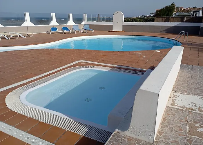 Geranio House, Beachfront, Pool,